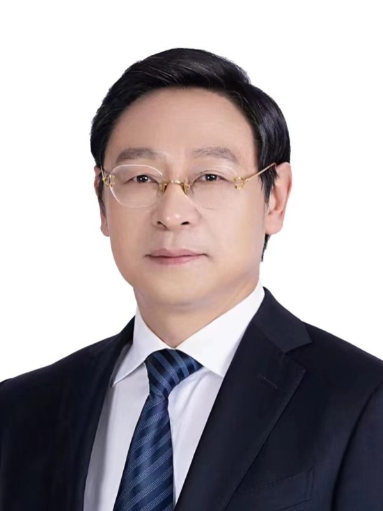 顾董 网站用.jpg